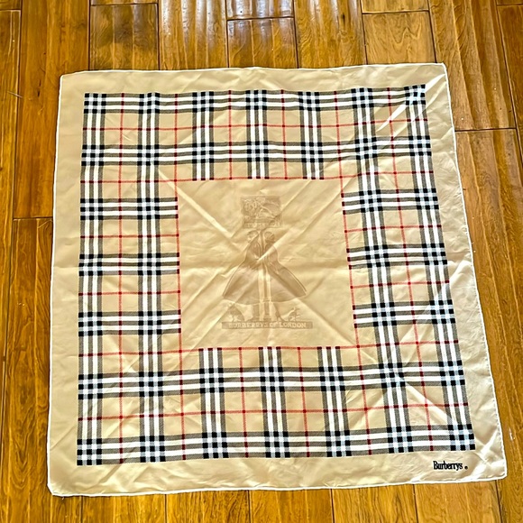 Authentic Burberrys pure silk women’s scarf - Picture 1 of 7